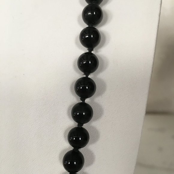 Vintage Black Bead Necklaces - Set of 3 - MINT - Picture 5 of 11